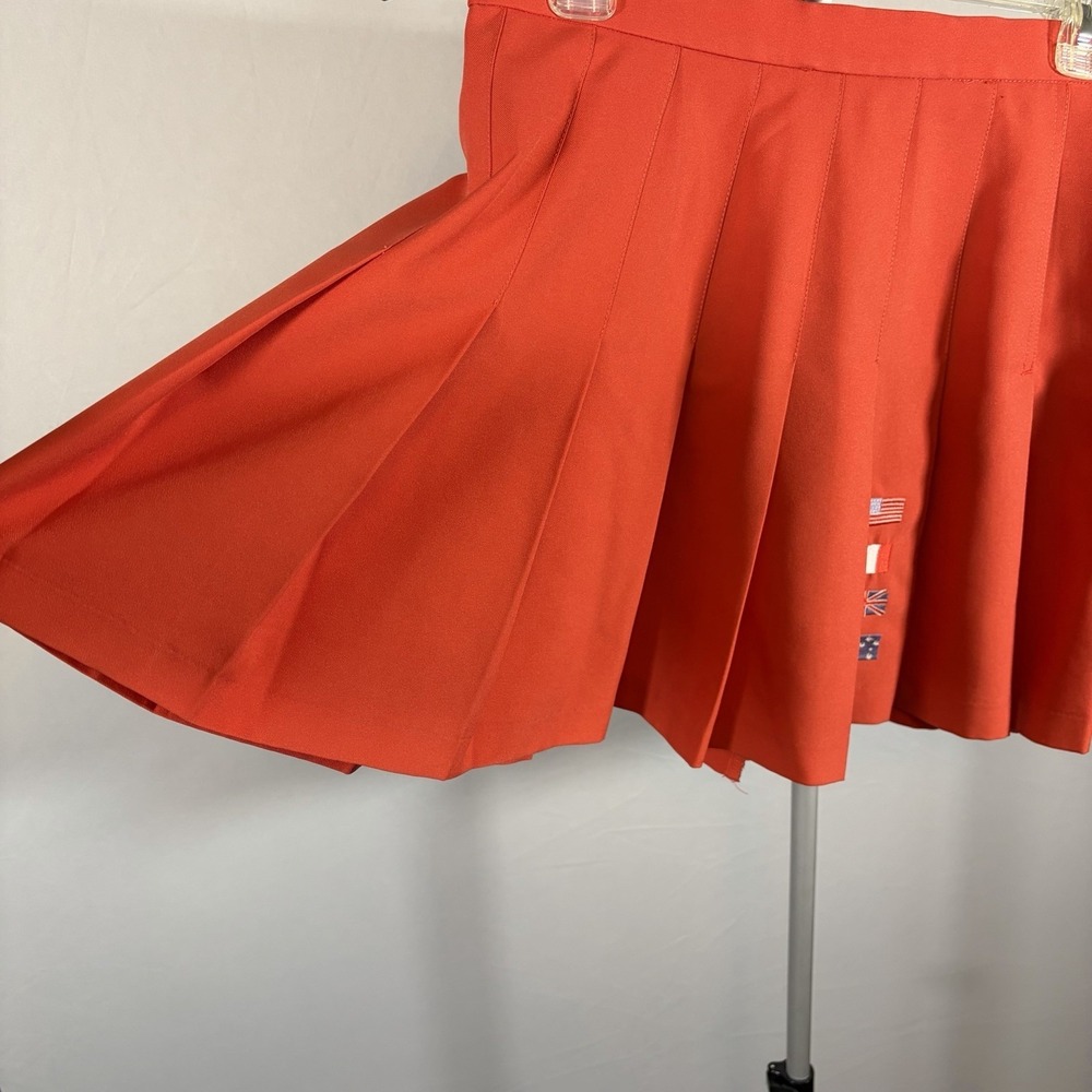 Womens Sz 12 VTG Pleated Mini Skirt Red Flags Embroidered Retro 70s 80s Twee Fun - Picture 3 of 13